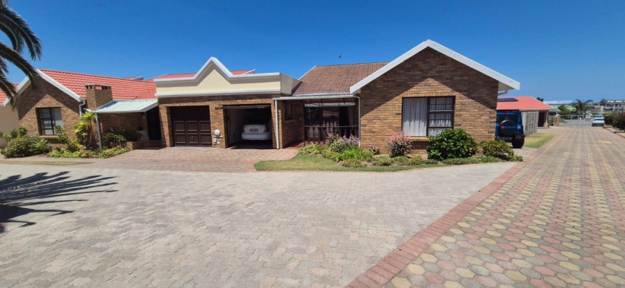 To Let 2 Bedroom Property for Rent in Hartenbos Central Western Cape